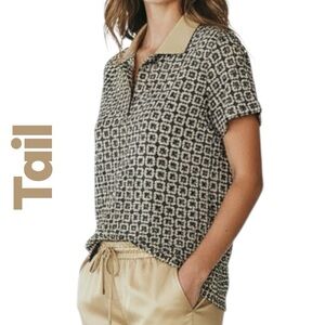 Tail Activewear RARE Gold Black Cathedral Geometric Print 3/4 Zip Shirt Top